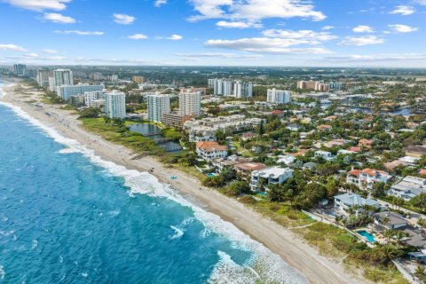 Купить виллу или дом в Помпано-Бич, Флорида 6 спален, 371.33м2, № 860856 - фото 1