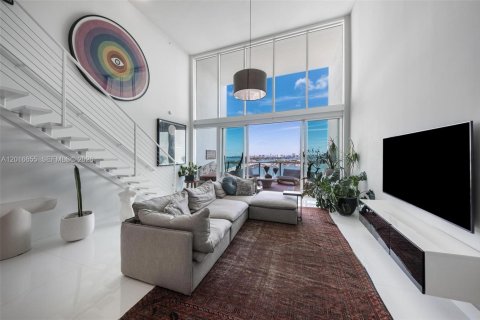 Copropriété à louer à Miami, Floride: 2 chambres, 166.67 m2 № 2397336 - photo 26