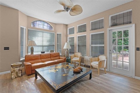 House in Lake Mary, Florida 3 bedrooms, 222.32 sq.m. № 1637978 - photo 12