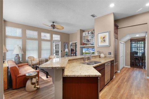 House in Lake Mary, Florida 3 bedrooms, 222.32 sq.m. № 1637978 - photo 10