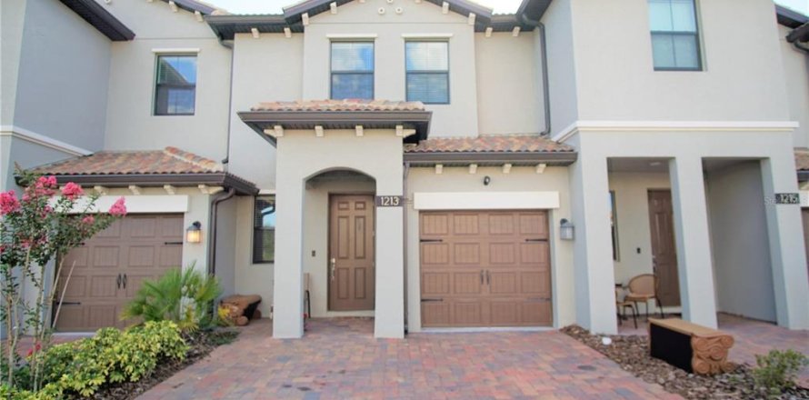 Adosado en Davenport, Florida 3 dormitorios, 161.74 m2 № 1881382