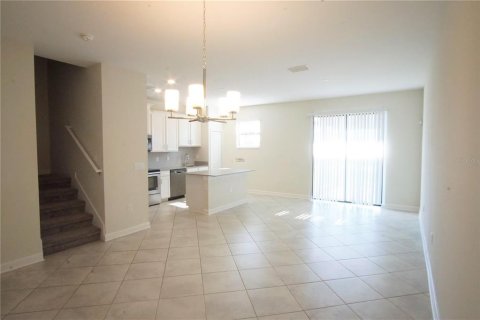 Adosado en alquiler en Davenport, Florida, 3 dormitorios, 161.74 m2 № 1881382 - foto 4