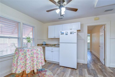 Villa ou maison à vendre à Gulfport, Floride: 2 chambres, 98.85 m2 № 2206922 - photo 23