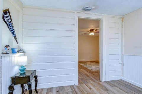Villa ou maison à vendre à Gulfport, Floride: 2 chambres, 98.85 m2 № 2206922 - photo 18