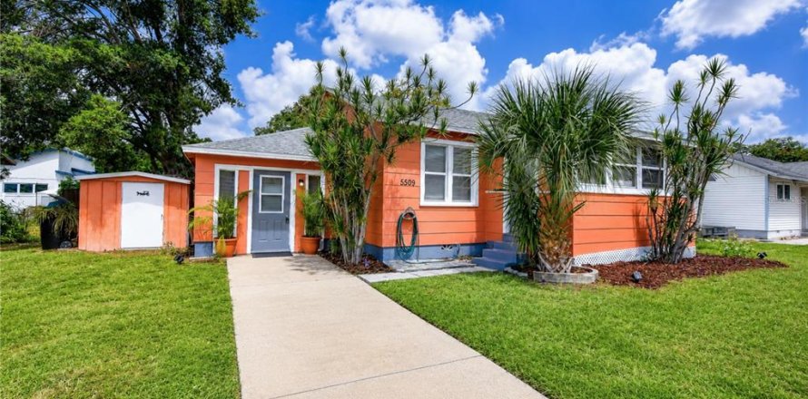 Villa ou maison à Gulfport, Floride 2 chambres, 98.85 m2 № 2206922