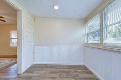 Villa ou maison à vendre à Gulfport, Floride: 2 chambres, 98.85 m2 № 2206922 - photo 19
