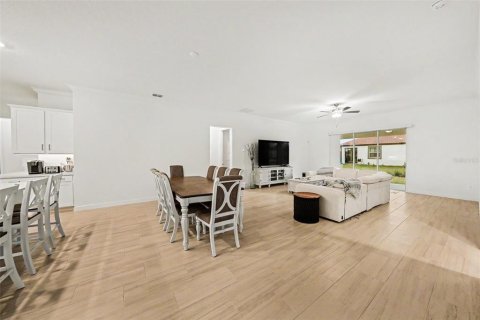Villa ou maison à vendre à Wimauma, Floride: 3 chambres, 246.28 m2 № 2142728 - photo 5
