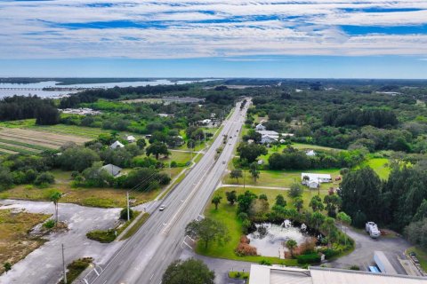 Immobilier commercial à vendre à Sebastian, Floride № 2081669 - photo 2
