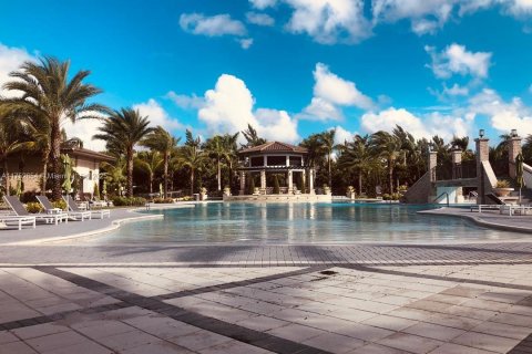 Townhouse in Doral, Florida 4 bedrooms, 165.64 sq.m. № 1863827 - photo 15