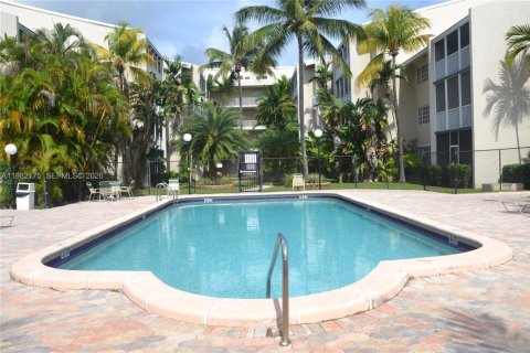 Condo in Cutler Bay, Florida, 1 bedroom  № 2043312 - photo 25