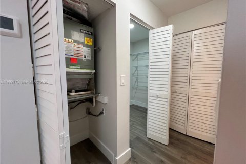 Condo in Cutler Bay, Florida, 1 bedroom  № 2043312 - photo 10