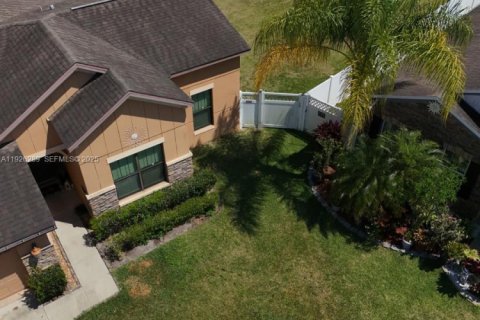 Купить виллу или дом в Киссимми, Флорида 3 спальни, 144.46м2, № 1984504 - фото 4