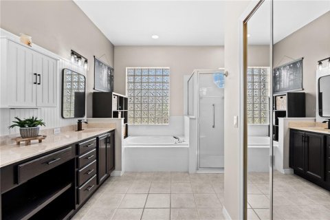 Villa ou maison à vendre à Leesburg, Floride: 3 chambres, 273.6 m2 № 2147662 - photo 13