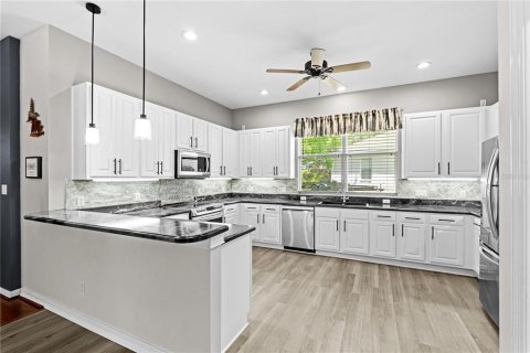 Villa ou maison à vendre à Leesburg, Floride: 3 chambres, 273.6 m2 № 2147662 - photo 17