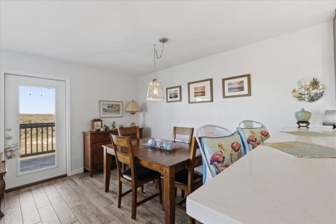 Copropriété à vendre à Cedar Key, Floride: 2 chambres, 96.43 m2 № 2098535 - photo 9
