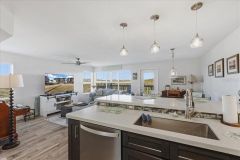 Copropriété à vendre à Cedar Key, Floride: 2 chambres, 96.43 m2 № 2098535 - photo 7