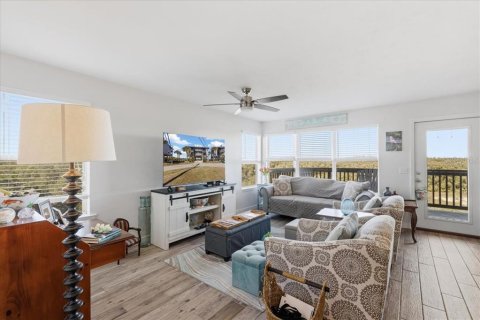 Copropriété à vendre à Cedar Key, Floride: 2 chambres, 96.43 m2 № 2098535 - photo 5
