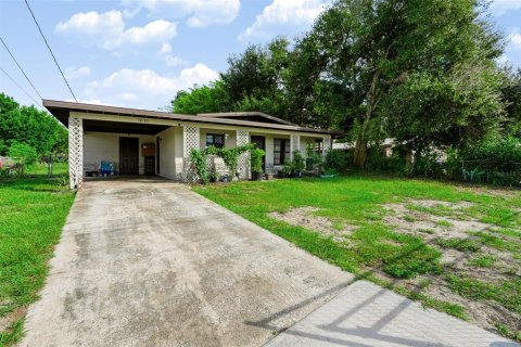 Villa ou maison à vendre à Orlando, Floride: 4 chambres, 111.11 m2 № 2415049 - photo 2