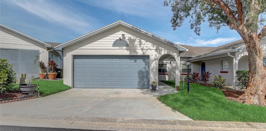 Casa en Clermont, Florida 2 dormitorios, 109.44 m2 № 1823005