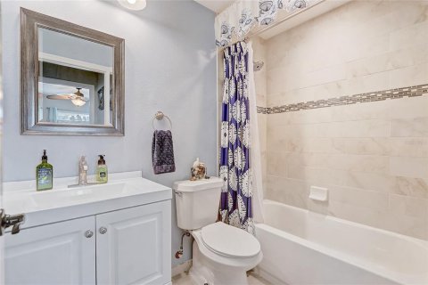 Casa en venta en Clermont, Florida, 2 dormitorios, 109.44 m2 № 1823005 - foto 15