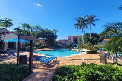 Copropriété à louer à Miramar, Floride: 3 chambres, 104.52 m2 № 1982223 - photo 29