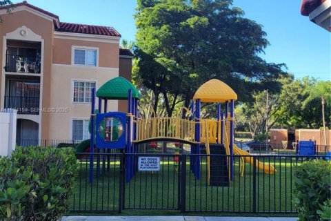 Copropriété à louer à Miramar, Floride: 3 chambres, 104.52 m2 № 1982223 - photo 26