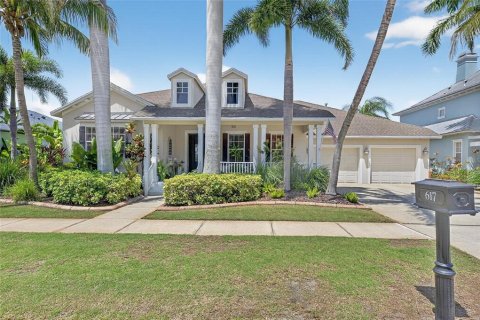 Villa ou maison à vendre à Apollo Beach, Floride: 3 chambres, 283.35 m2 № 1912277 - photo 1