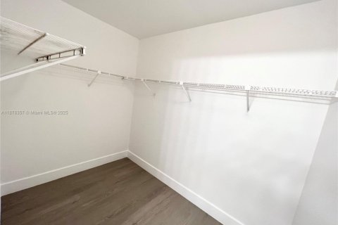 Appartement à louer à Cutler Bay, Floride: 2 chambres, 103.4 m2 № 1920505 - photo 12