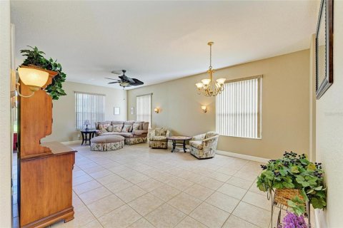 House in Bradenton, Florida 4 bedrooms, 303.79 sq.m. № 1886507 - photo 20