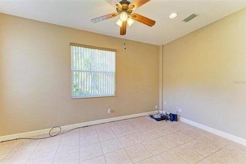 House in Bradenton, Florida 4 bedrooms, 303.79 sq.m. № 1886507 - photo 15