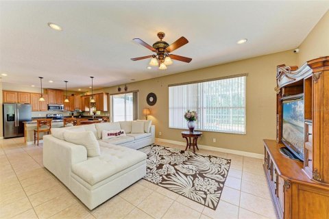 House in Bradenton, Florida 4 bedrooms, 303.79 sq.m. № 1886507 - photo 12