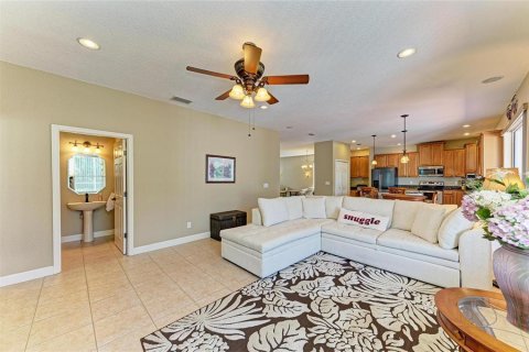 House in Bradenton, Florida 4 bedrooms, 303.79 sq.m. № 1886507 - photo 14