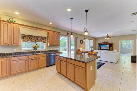 House in Bradenton, Florida 4 bedrooms, 303.79 sq.m. № 1886507 - photo 6