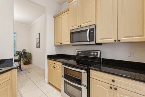 House in Weeki Wachee, Florida 3 bedrooms, 158.21 sq.m. № 1677747 - photo 22