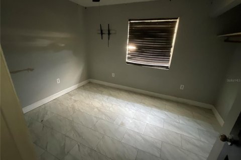 House in Davenport, Florida 3 bedrooms, 209.03 sq.m. № 1732555 - photo 15