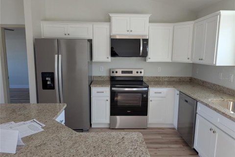 Casa en venta en Ocala, Florida, 4 dormitorios, 137.03 m2 № 2214173 - foto 9
