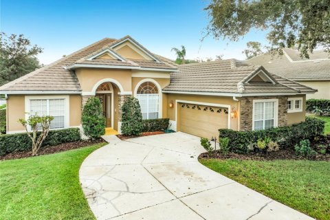 Villa ou maison à vendre à Lake Mary, Floride: 4 chambres, 245.91 m2 № 2404994 - photo 2
