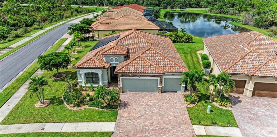 Casa en Venice, Florida 4 dormitorios, 209.12 m2 № 2386750