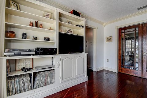 Casa en venta en Lutz, Florida, 4 dormitorios, 230.21 m2 № 1757496 - foto 10