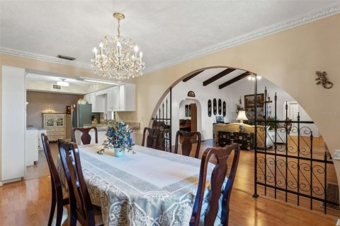 Villa ou maison à vendre à Leesburg, Floride: 5 chambres, 303.23 m2 № 2399251 - photo 25