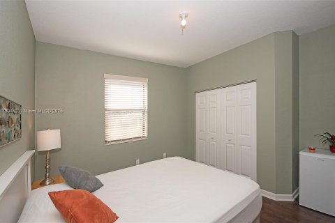Купить таунхаус в Хомстед, Флорида 4 спальни, 134.89м2, № 1937735 - фото 17