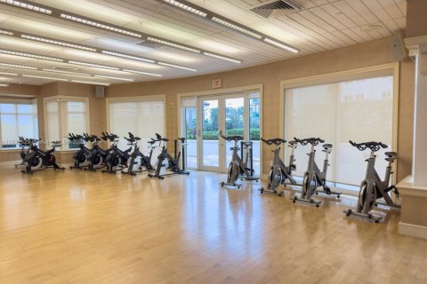 Condo in Aventura, Florida, 2 bedrooms  № 2015236 - photo 17