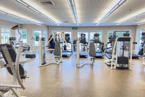 Condo in Aventura, Florida, 2 bedrooms  № 2015236 - photo 16