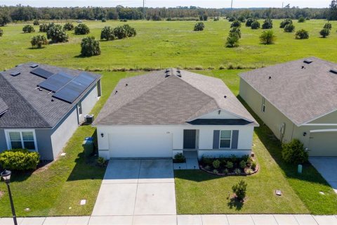 Villa ou maison à vendre à Winter Haven, Floride: 3 chambres, 139.35 m2 № 1869853 - photo 4