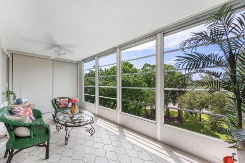 Condo in Deerfield Beach, Florida, 2 bedrooms № 2191279 - photo 15