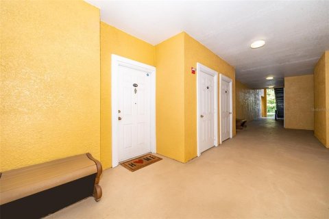 Condo in Orlando, Florida, 1 bedroom  № 1793001 - photo 4