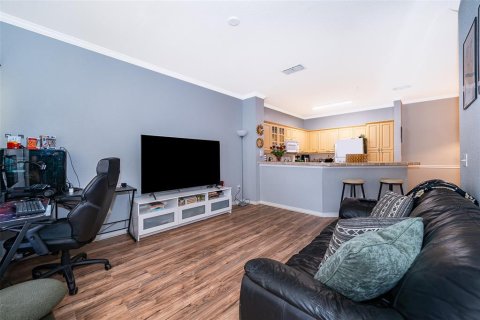 Condo in Orlando, Florida, 1 bedroom  № 1793001 - photo 7