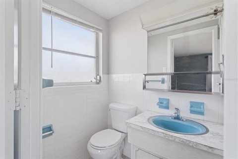 Villa ou maison à vendre à Port Richey, Floride: 2 chambres, 100.52 m2 № 2148069 - photo 18