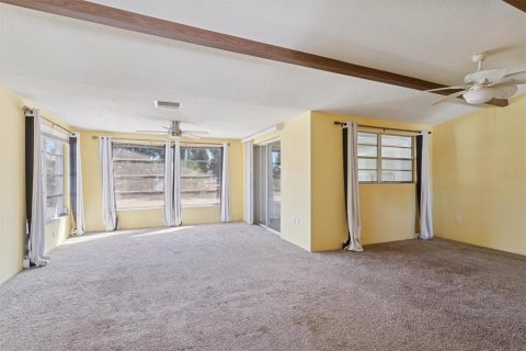 Villa ou maison à vendre à Port Richey, Floride: 2 chambres, 100.52 m2 № 2148069 - photo 7