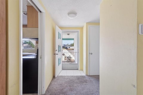 Villa ou maison à vendre à Port Richey, Floride: 2 chambres, 100.52 m2 № 2148069 - photo 6